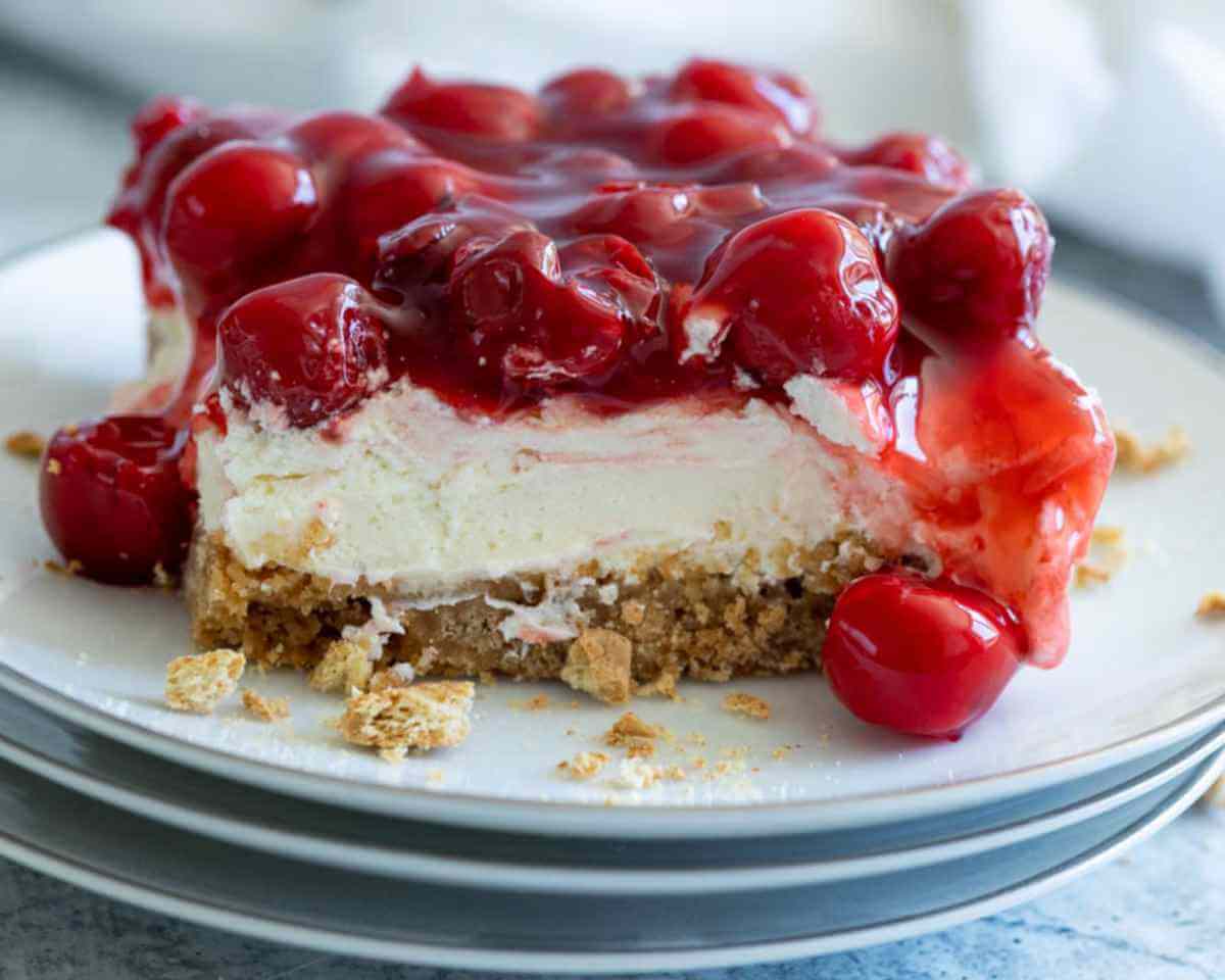 CLASSIC CHERRY DELIGHT - Easy Recipes Idea