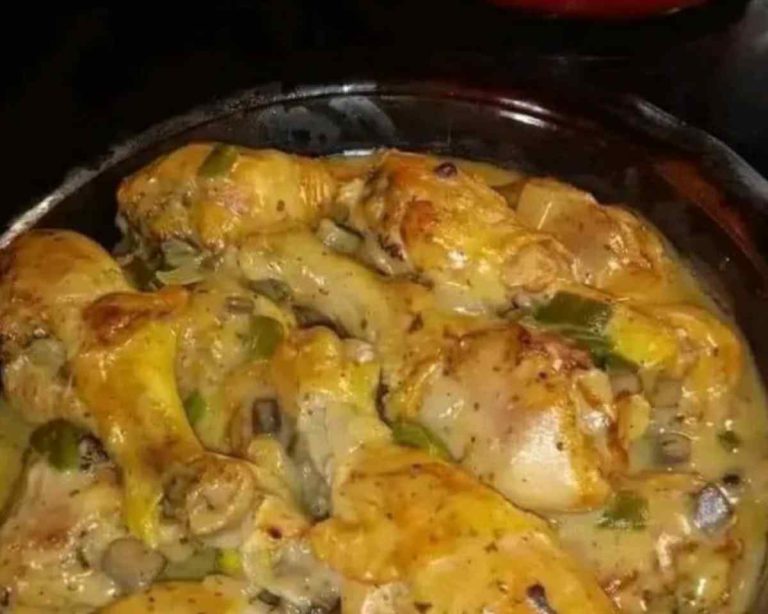 BAKED LEGS WITH CREAM OF MUSHROOM