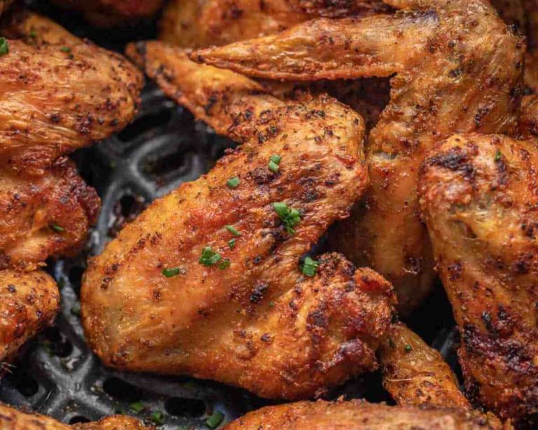 AIR FRYER CHICKEN WINGS