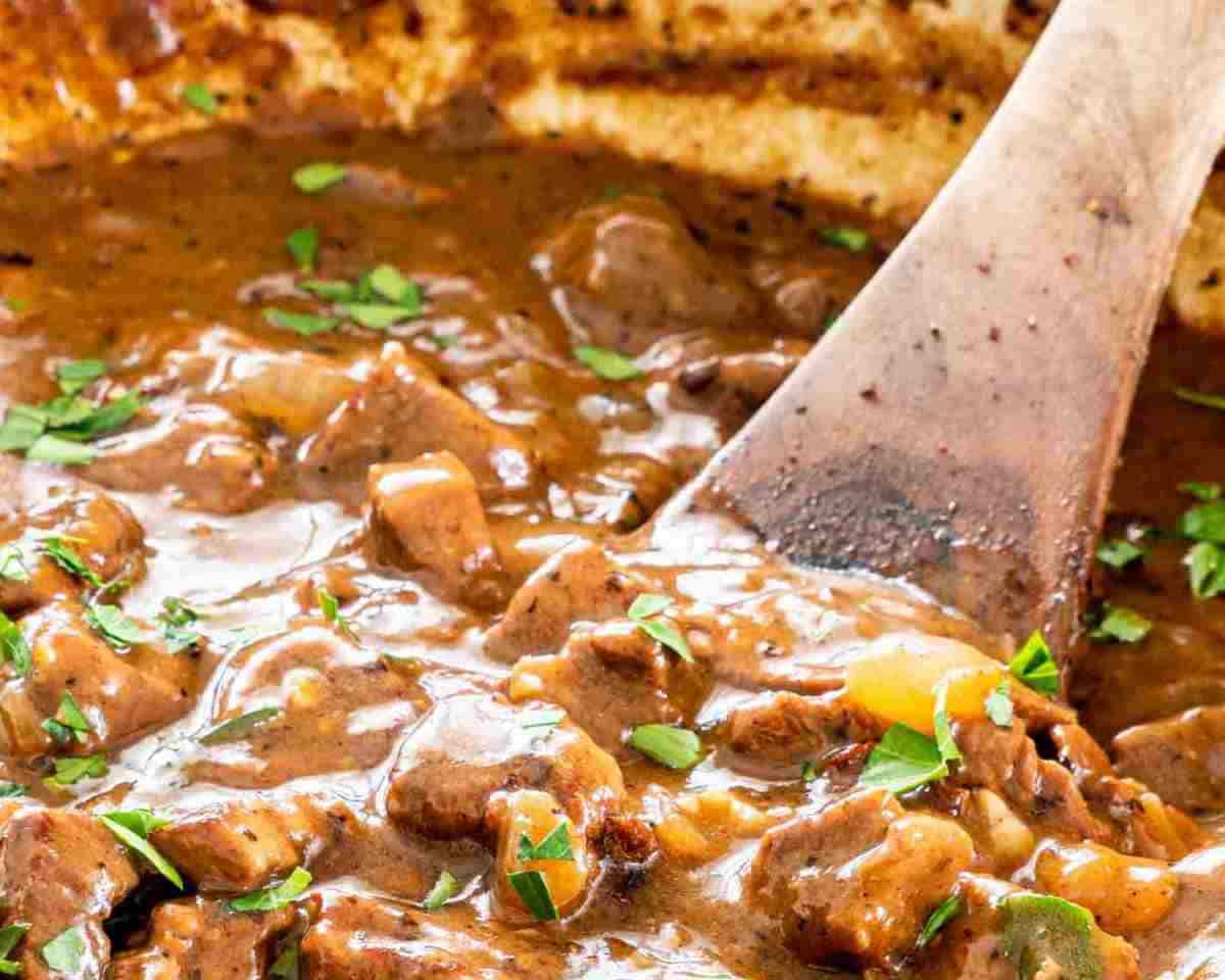 Beef Tips with Mushroom Gravy - Easy Recipes Idea