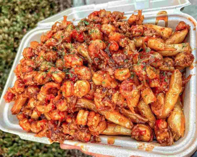 Honey Garlic Crawfish Fries