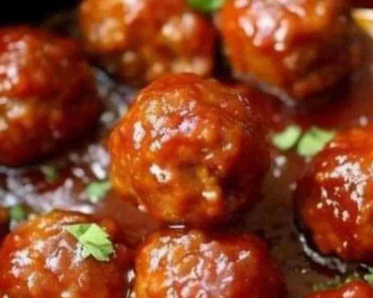 Grape Jelly BBQ Meatballs: A Quick & Tasty Delight