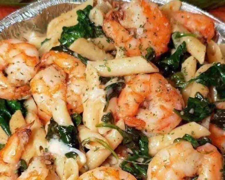 Cheesy Shrimp Penne Pasta with Spinach