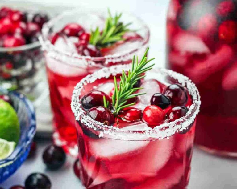 Christmas Mistletoe Margarita