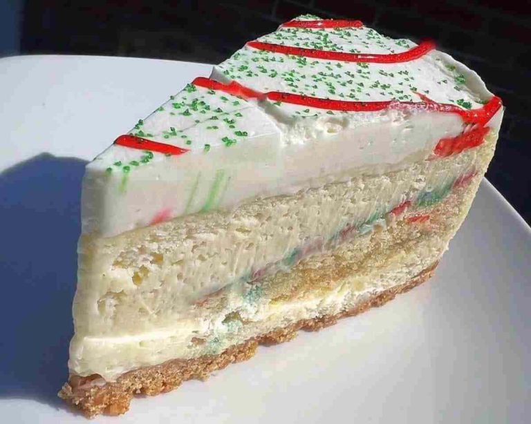 Creating a Little Debbie Christmas Tree Cheesecake