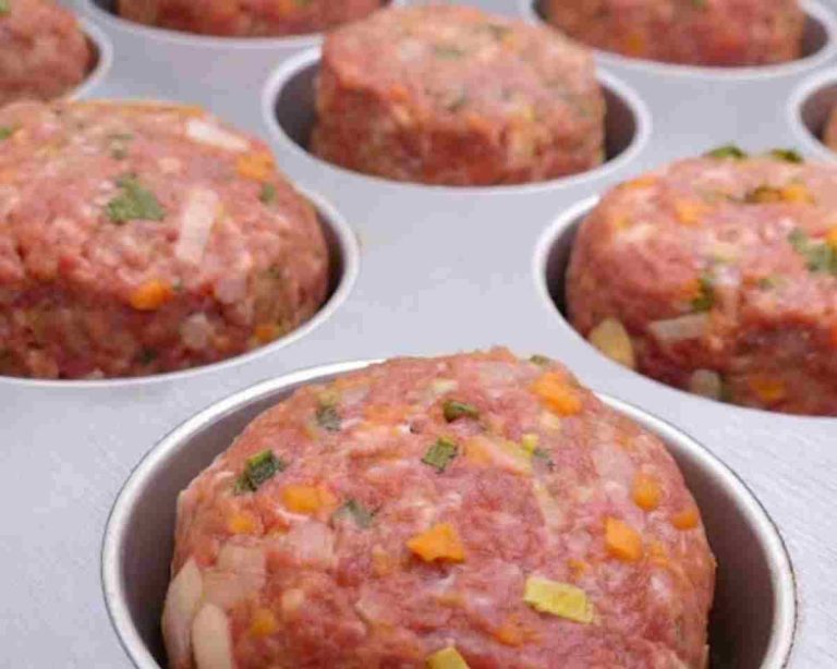 Hands down, the best meatloaf muffins ever