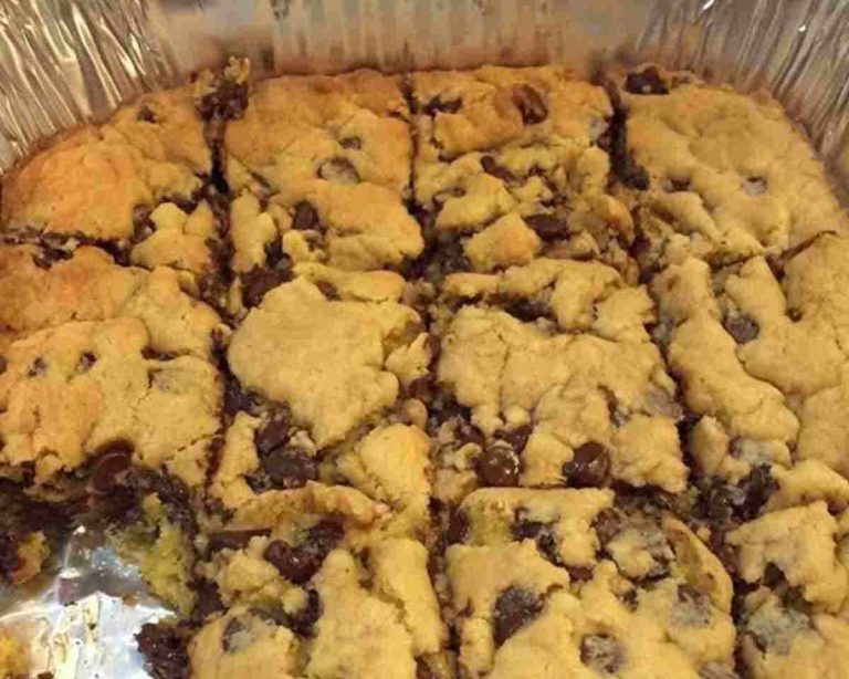 Lazy Chocolate Chip Cookie Bars