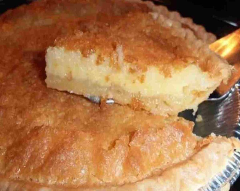 Nanny Wanda Whiteley's Buttermilk Pie