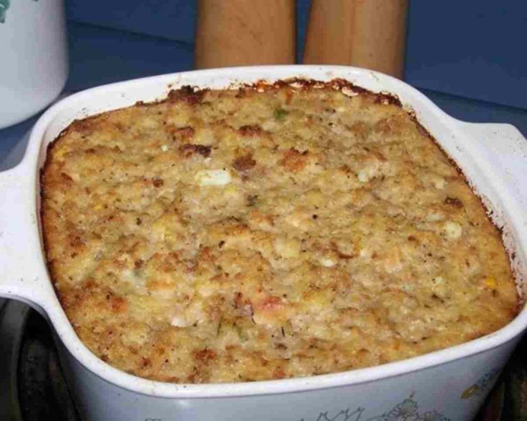 MAMA’S CORNBREAD DRESSING