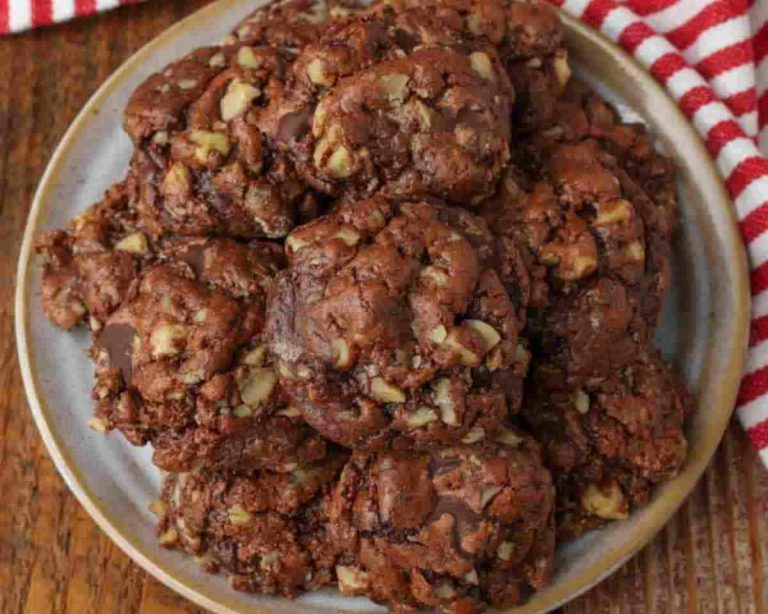 Chocolate Walnut Cookies