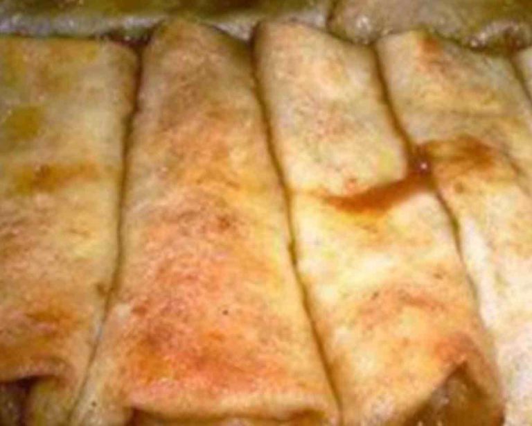 Apple Pie Enchiladas