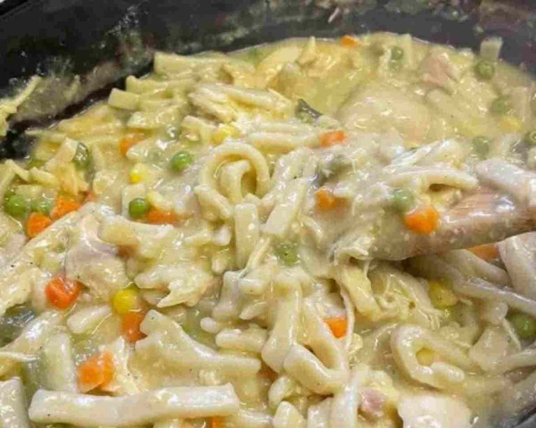 Chicken and Noodles Casserole