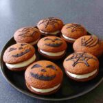 Halloween Pumpkin Whoopie Pies