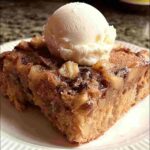 Fresh Apple Crazy Cake