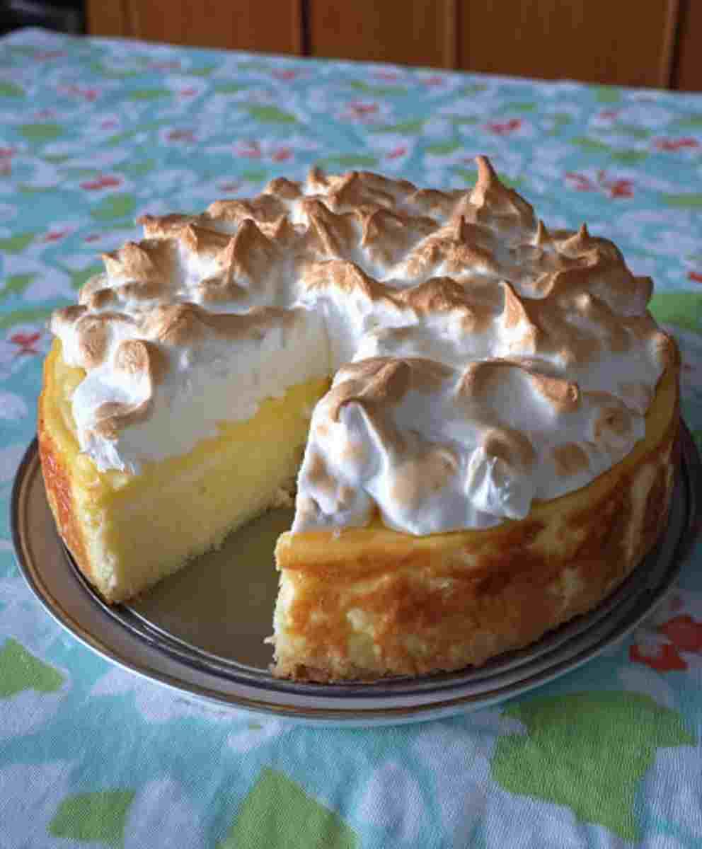 Lemon Meringue Cheesecake
