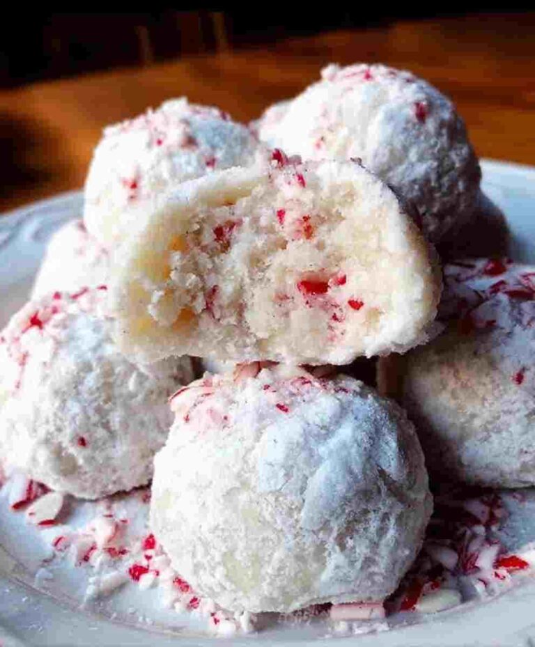 Peppermint Snowball Cookies