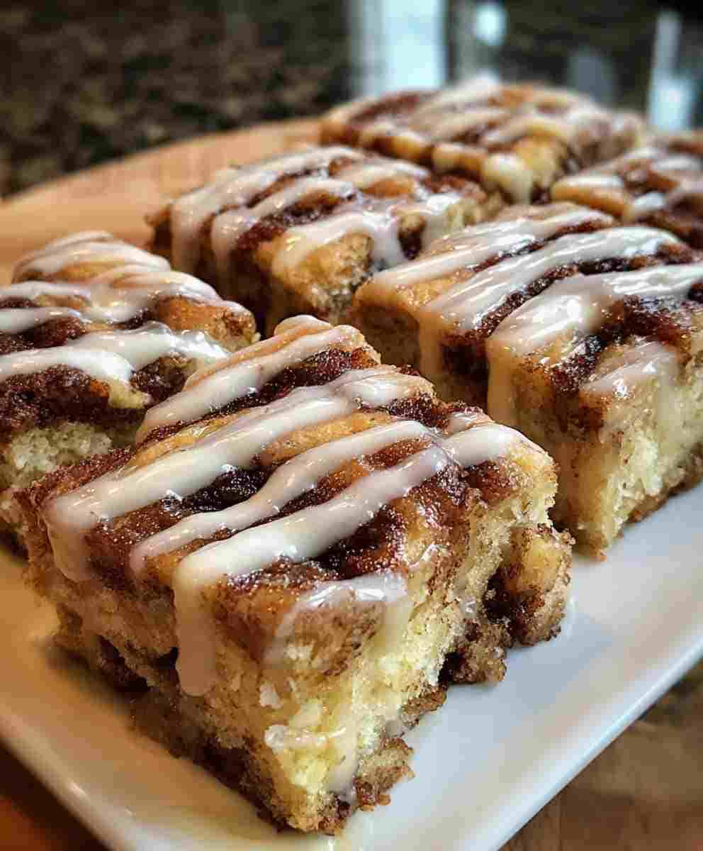 Cinnamon Roll Bliss Bars